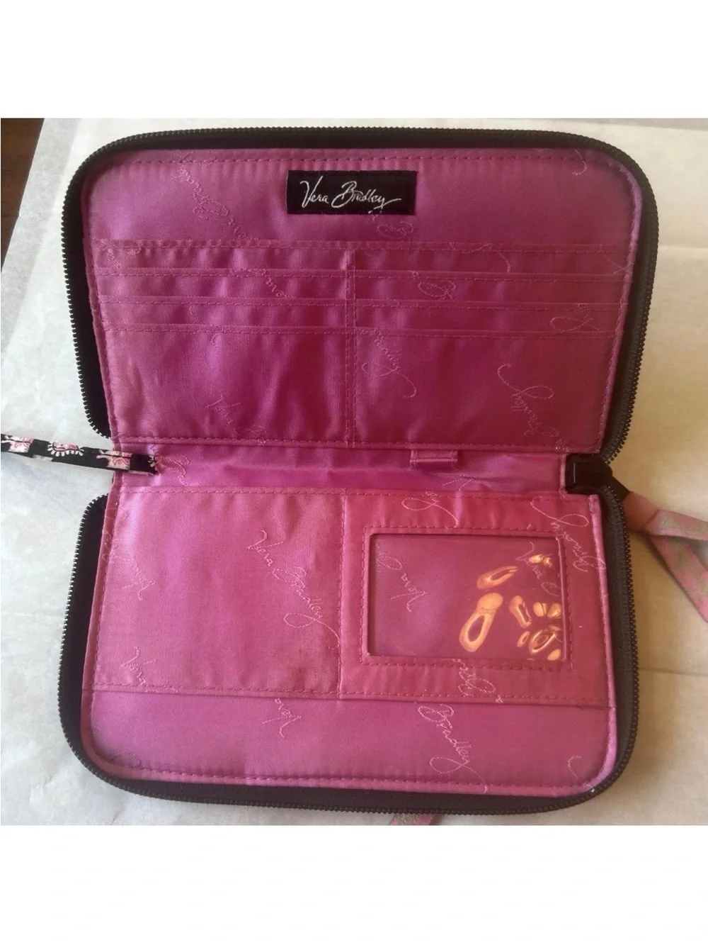 Vera Bradley Wristlet/wallet in retired 